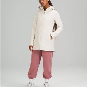 NWT Repel Shell rain jacket Lululemon